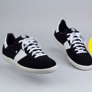 Botas 66 Urban | Czech sneaker | Black and white | Size 10.5